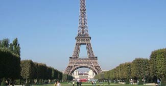एफिल टावर