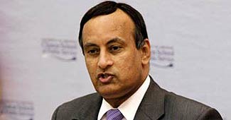 पाकिस्तानी कूटनीतिक हुसैन हक्कानी