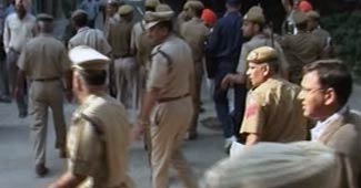 कोर्ट परिसर में हमला