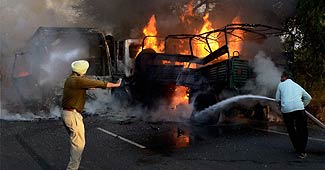 कबड्डी टीम की बस दुर्घटनाग्रस्त