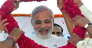 नरेंद्र मोदी