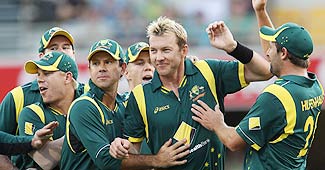 ब्रेट ली व रिकी पोंटिंग