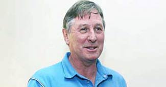 माइकल नोब्स