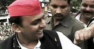 अखिलेश यादव