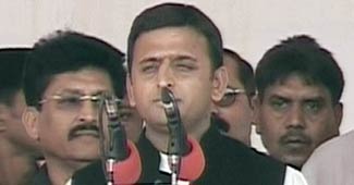 अखिलेश यादव