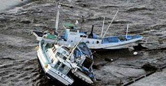 जापान में सुनामी