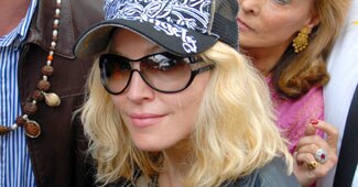 पॉप गायिका मैडोना