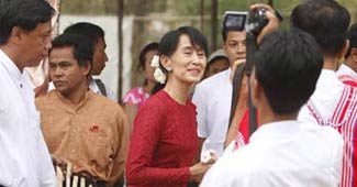 आंग सान सू की