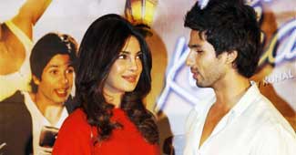 शाहिद कपूर के साथ प्रियंका चोपड़ा