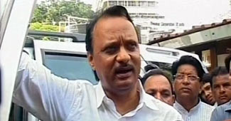 अजित पवार