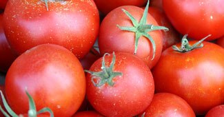 खाइए टमाटर...