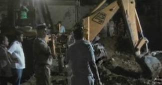 गड्ढे में गिरा सचिन