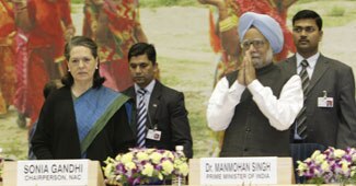 प्रधानमंत्री मनमोहन सिंह, सोनिया गांधी