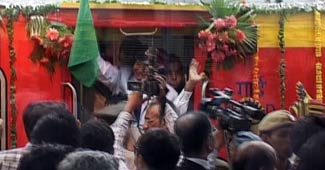 दिल्ली-जयपुर डबल डेकर ट्रेन