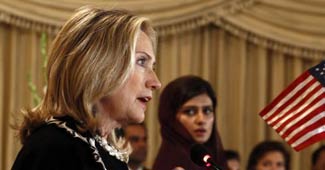 हिलेरी क्लिंटन और हीना रब्बानी खार