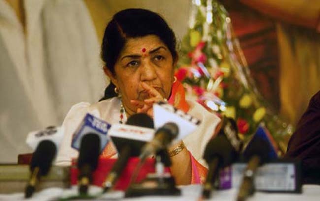 लता मंगेश्कर