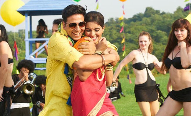 अक्षय कुमार और असिन