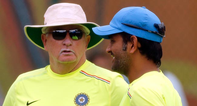 महेंद्र सिंह धोनी और डंकन फ्लेचर