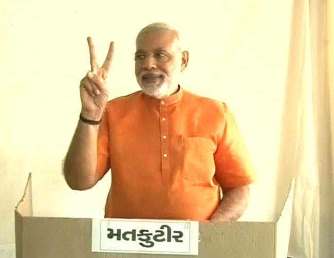 नरेंद्र मोदी