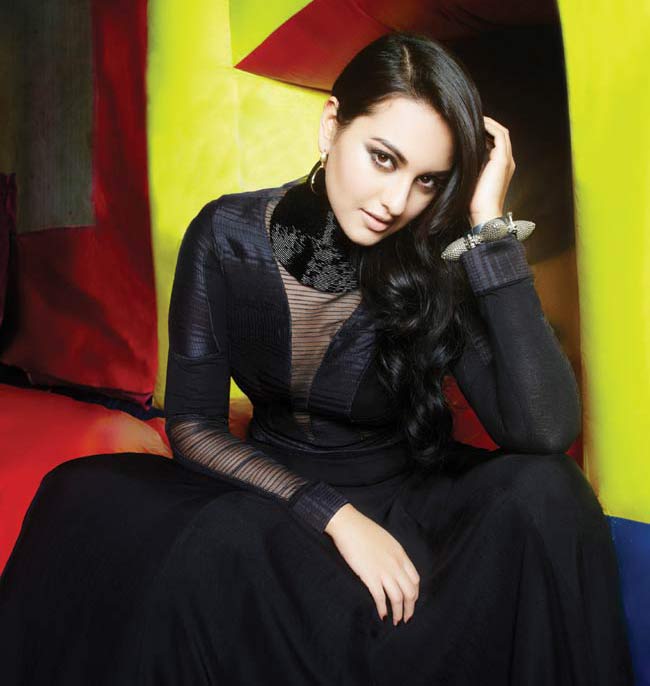 सोनाक्षी सिन्हा