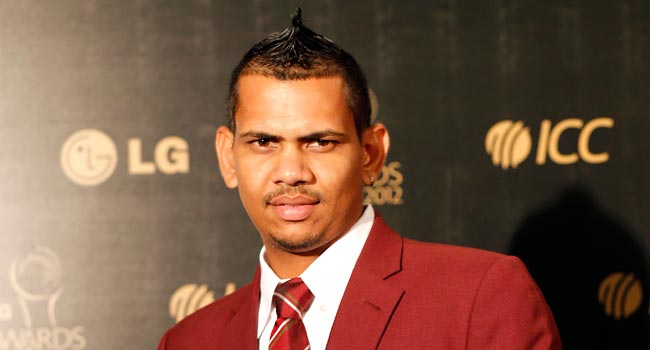 सुनील नरेन