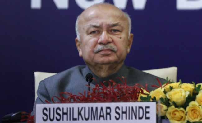 सुशील कुमार शिंदे