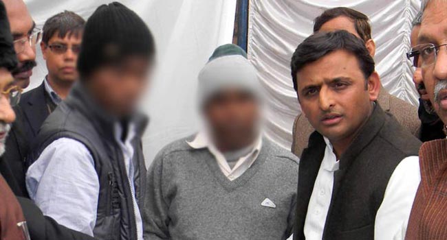 अखिलेश यादव