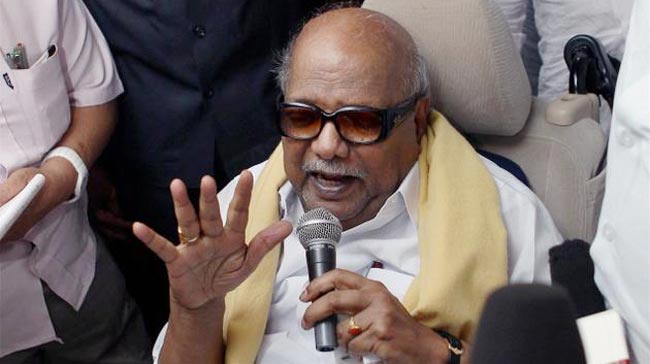 एम करुणानिधि