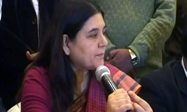 मेनका गांधी