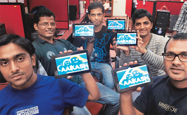 आकाश 2 टैबलेट