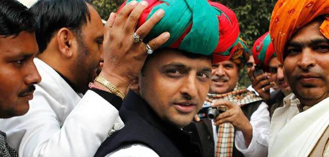 अखिलेश यादव