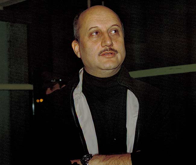 अनुपम खेर