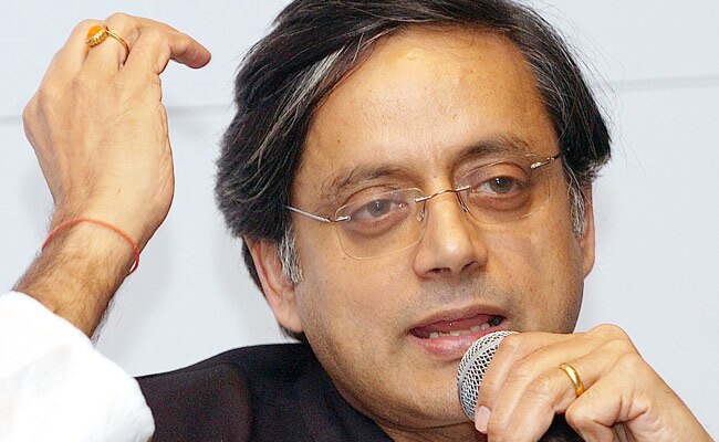 शशि थरूर