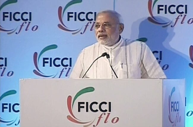 नरेंद्र मोदी