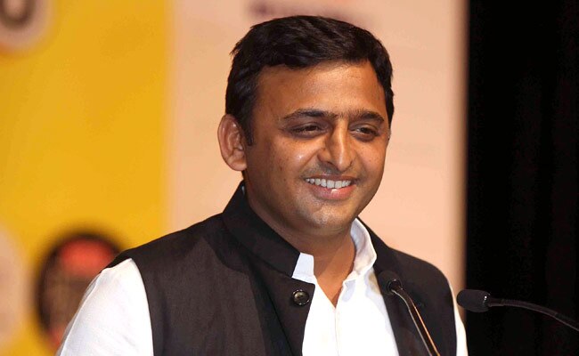 अखिलेश यादव