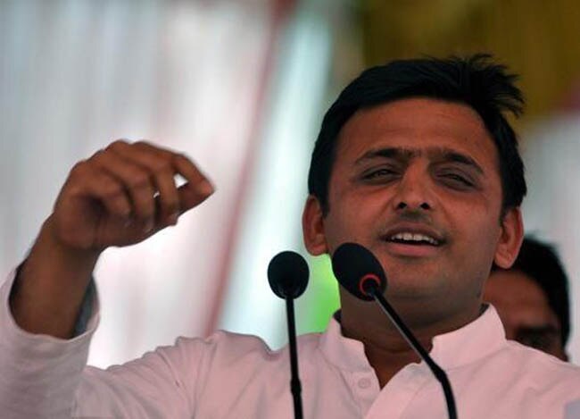 अखिलेश यादव