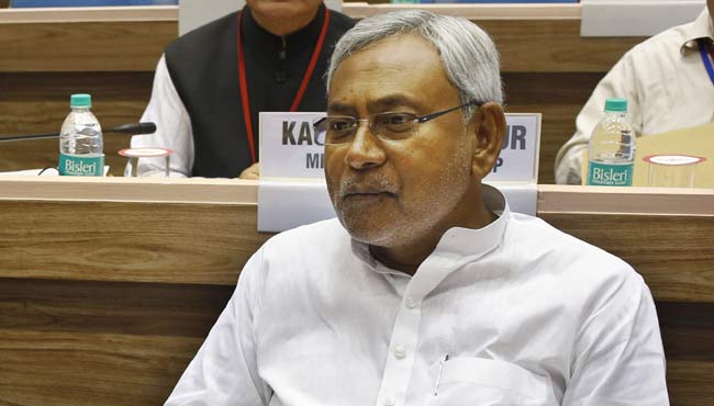 नीतीश कुमार