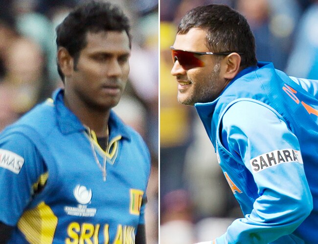 महेंद्र सिंह धोनी और एंजिलो  मैथ्यूज