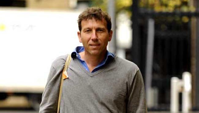 माइक आर्थटन