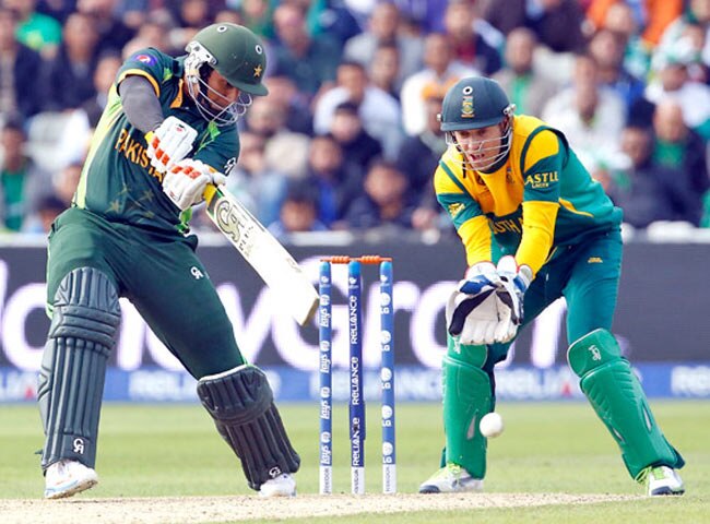 south-africa-beats-pakistan