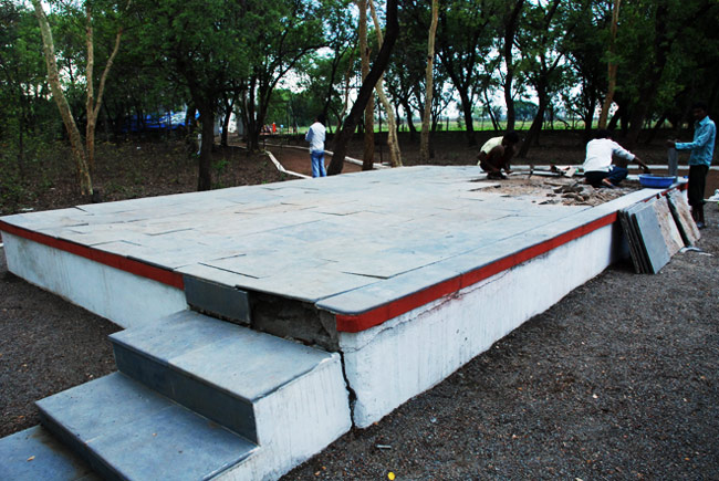 विद्याचरण शुक्ल के अंतिम संस्कार का चबूतरा