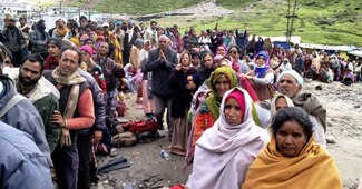 राहत के इंतजार में उत्तराखंड