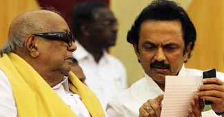 करुणानिधि के साथ स्‍टालिन