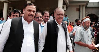 ममनून हुसैन