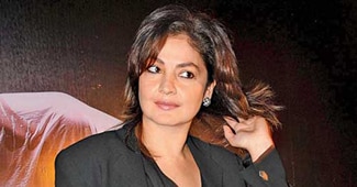 फिल्ममेकर पूजा भट्ट