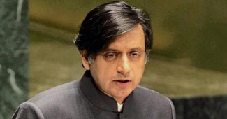 शशि थरूर