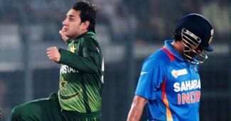 सईद अजमल और सचिन तेंदुलकर