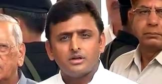 अखिलेश यादव