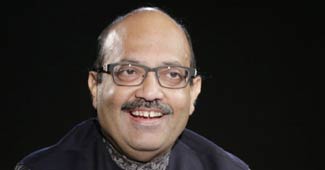 मुलायम पर फिर सख्त हुए अमर