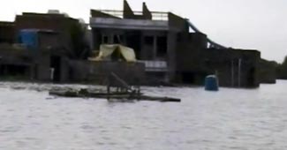 यूपी में बाढ़ से बिगड़े हालात